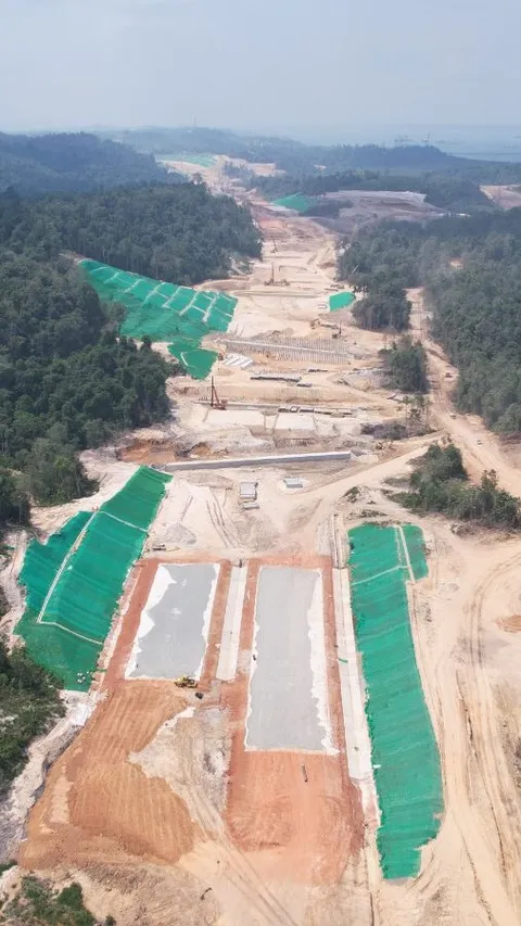 Proyek Jalan Tol IKN Segmen 3B KKT Kariangau-SP Tempadung Capai Progress 37%