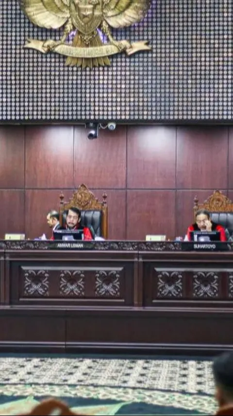 Ini Profil 4 Hakim MK Berani Bersikap Beda soal Putusan Syarat Capres-Cawapres Pernah Jadi Kepala Daerah
