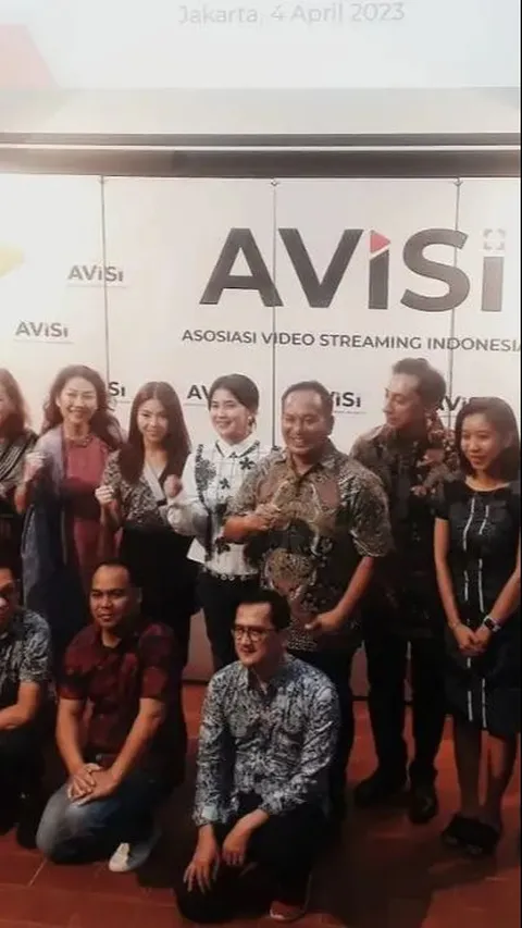 Survei AVISI, Penonton Indonesia Sadar Risiko Bajakan Tapi Hanya 30 Persen yang Tonton Tayangan OTT Legal