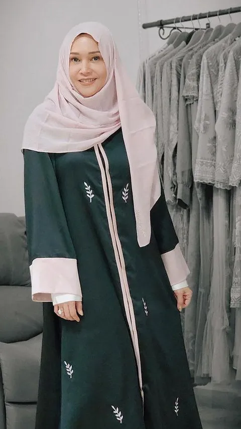 Penampilan Maia Estianty Tampil Mengenakan Hijab dan Cadar Bikin Pangling, Ashanty 