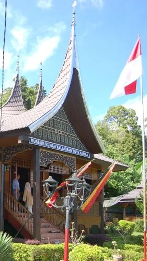 Mengunjungi Museum Rumah Kelahiran Buya Hamka di Sumatra Barat, Ada Koleksi Tulisan Semasa Hidup