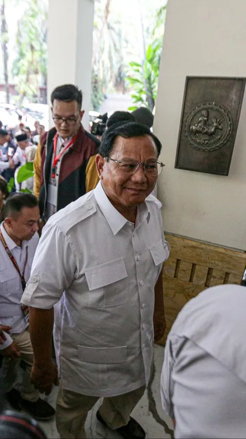 FOTO: Hadiri Rapimnas Partai Gerindra, Prabowo Subianto Bulatkan Dukungan untuk Menangkan Dirinya dan Gibran di Pilpres 2024