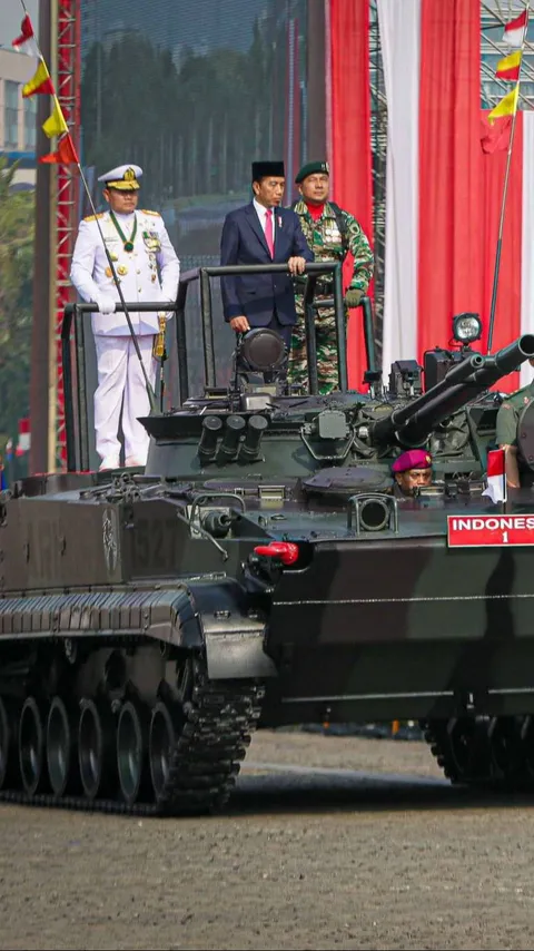 VIDEO: Perintah Tegas Jokowi! TNI Maju 