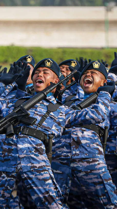 Kekuatan TNI Nomor 13 Dunia, Anggaran Pertahanan Nomor Dua di ASEAN