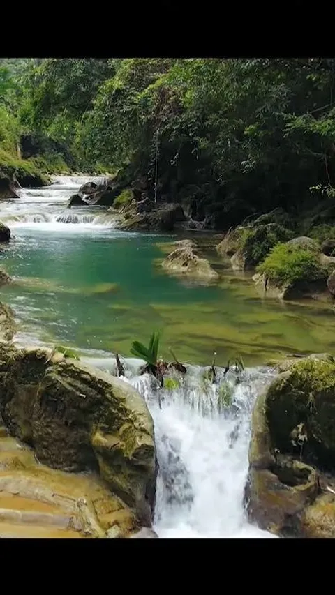 Mengenal Curug Panetean di Tasikmalaya, Air Terjun Indah di Sungai yang Mirip Kolam Renang Alami