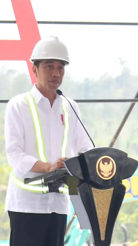 FOTO: Momen Jokowi Resmi Mulai Pembangunan Bandara IKN, Ditargetkan Bisa Dipakai Juni 2024