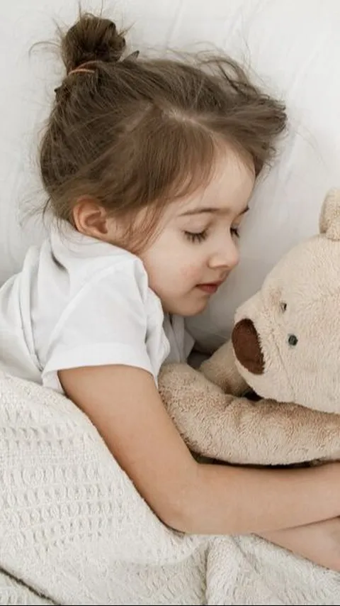Manfaat Luar Biasa Tidur Siang untuk Anak Dan Cara Melatih Kebiasaan Ini