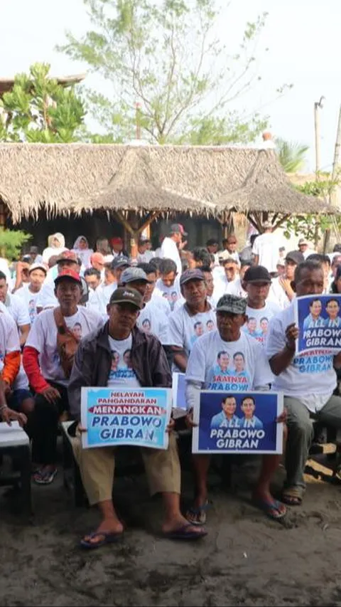 Nelayan Jabar Beri Dukungan ke Prabowo-Gibran: Pasti Menang Satu Putaran
