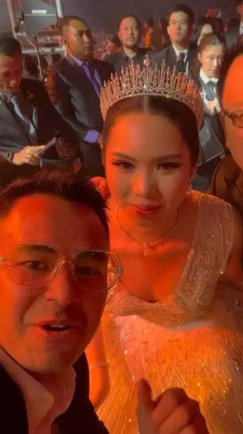 Bryan Westlife Nyanyi di Nikahan, 22 Foto Pernikahan Crazy Rich Surabaya Yang Sedang Viral
