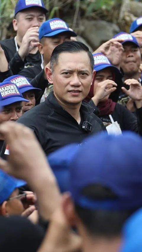VIDEO: Hormat AHY Janji Prabowo Menang 1 Putaran di Pilpres 2024: Siap Perintah, Pak!