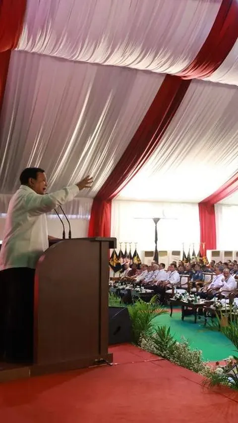 VIDEO: Momen Prabowo Tegas! Bakal Datangkan Beberapa Menteri Penguasa Ekonomi RI