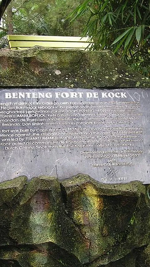 Jelajah Benteng de Kock, Saksi Bisu Pecahnya Perang Padri di Bukittinggi