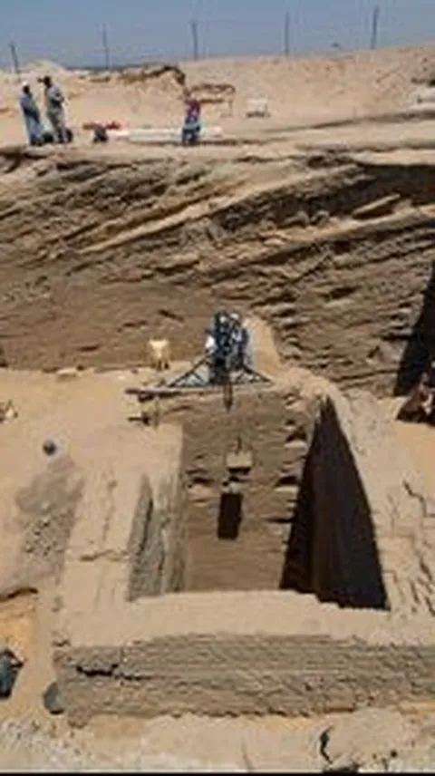 Makam Panglima Militer Mesir Kuno dari Abad ke-6 SM Digali, Isinya Banyak Artefak Menakjubkan