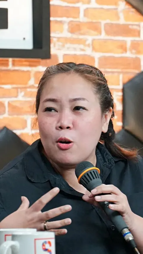 VIDEO: Putri Gus Dur Sindir Prabowo: Capres Kesal Hingga Jawab 