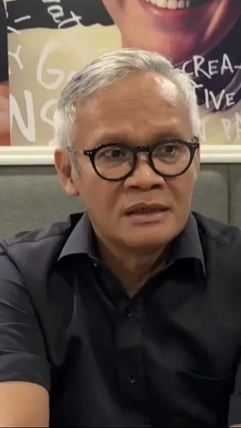 VIDEO: TPN Kecam Mayor Teddy Duduk Bareng Pendukung Prabowo: TNI Tidak Boleh