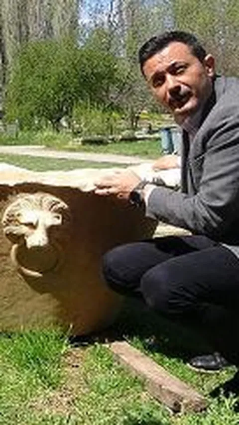 Bak Mandi Marmer Ini Digunakan Pejabat 1.800 Tahun Lalu, Lambang Kepala Singa di Setiap Sisinya Punya Makna Khusus
