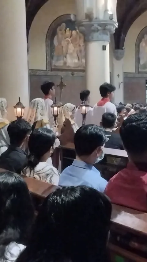 Misa Natal di Gereja Katedral Jakarta: Berdoa untuk Pemilu 2024 Damai dan Adil