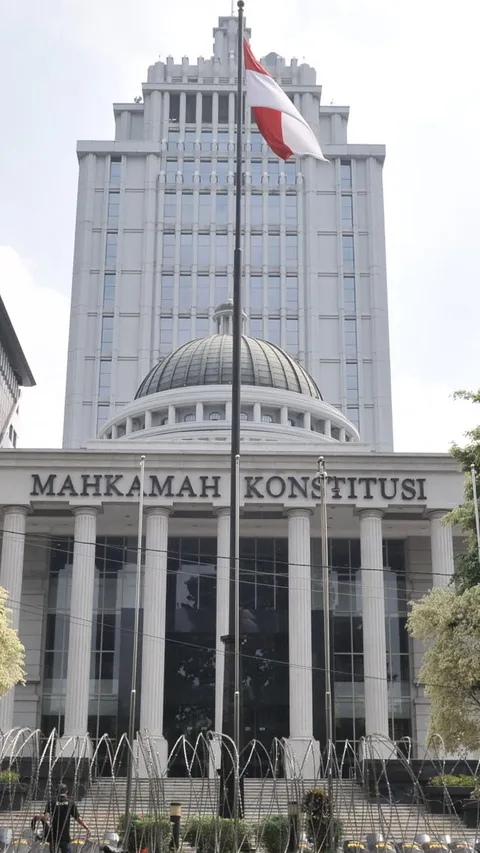 Kaleidoskop 2023: Rusaknya Marwah Konstitusi dan Pencopotan Anwar Usman dari Jabatan Ketua MK