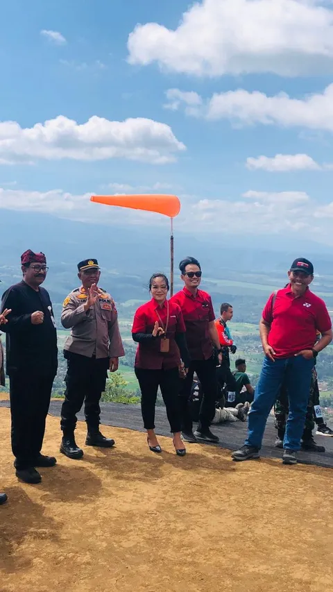 Banyuwangi Open Paralayang, Suguhkan Keindahan Gunung Api Purba