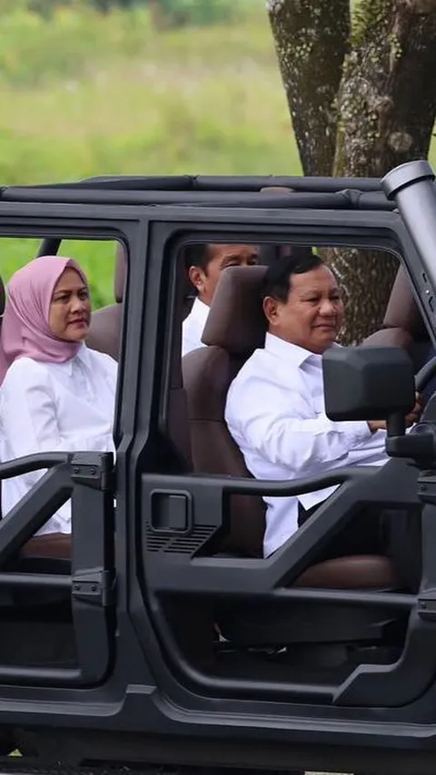 Momen Prabowo Buru-Buru Turun dari Rantis Sebelum Jokowi & Iriana, Aksinya jadi Sorotan