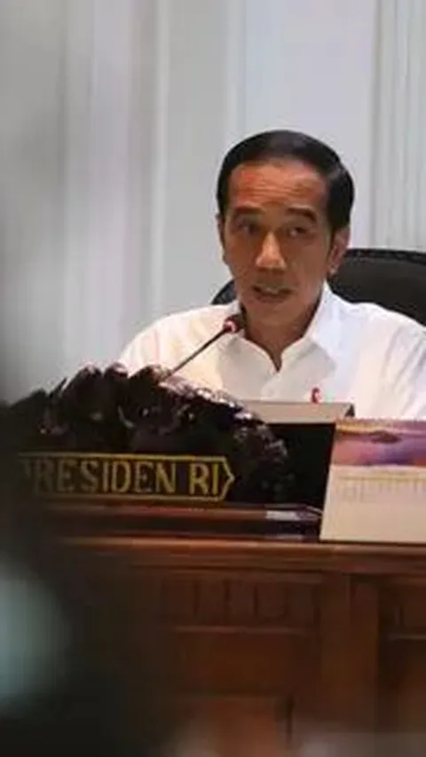 Permintaan Kendaraan Listrik Masih Rendah, Jokowi Panggil Pejabat Kementerian ESDM ke Istana