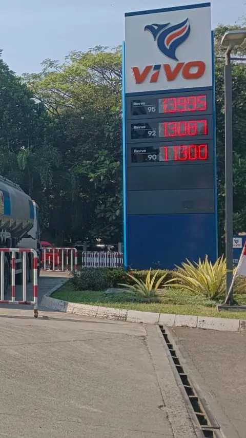 Harga BBM di SPBU Vivo Naik Mulai Hari Ini, BBM Setara Pertamax Dijual Rp13.087 per Liter