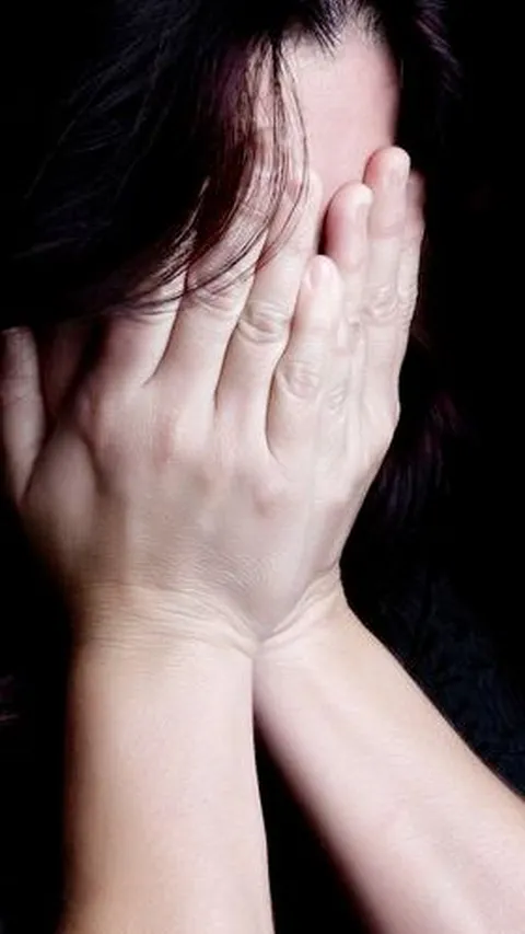 Tragis Nasib Siswi SMA di Gowa, Diperkosa Ayah Lalu Dicekoki Obat Aborsi Berkali-Kali