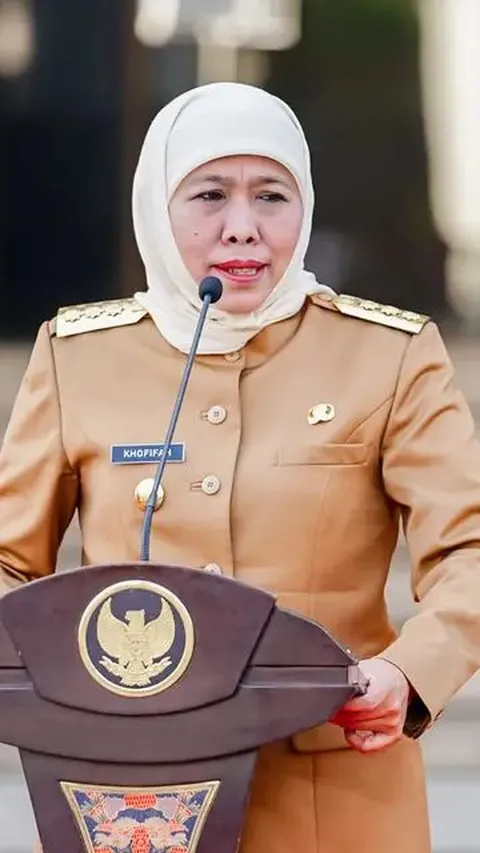 Sedang Ramai Isu Jadi Cawapres Anies, Khofifah Temui Jokowi di Istana