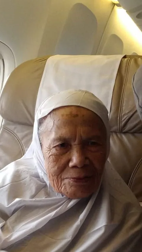 Sudah Sehat, Nenek Atikah Jemaah Haji Asal Bandung Dipulangkan dari Madinah