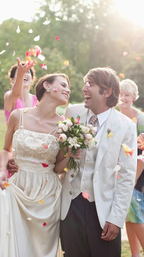 60 Kata-Kata Ucapan Happy Wedding untuk Orang Terkasih yang Penuh Doa, Makna Mendalam & Kreatif
