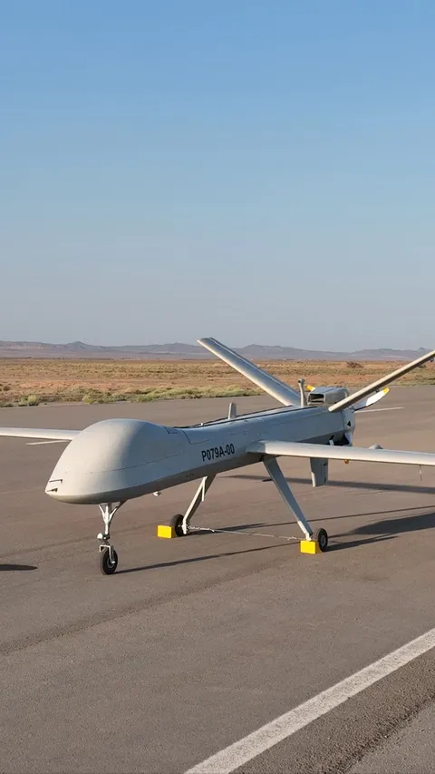 FOTO: Sangarnya Mohajer-10, Drone Tempur Terbaru Iran Bisa Jangkau Musuh Utama dan Terbang 24 Jam