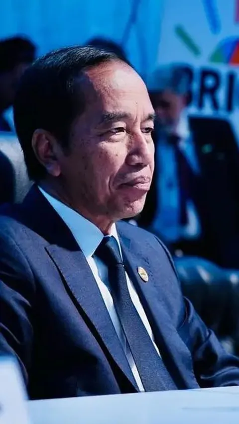 Jokowi Puji Relawan JAMAN: Pasukannya Enggak Necis-Necis Langsung Kerja