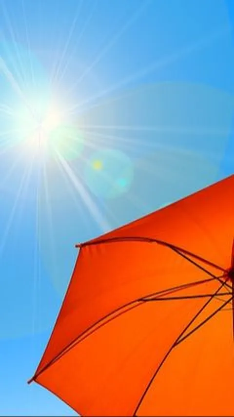 Cara Menjaga Kesehatan di Musim Kemarau Panjang, Cukupi Hidrasi hingga Gunakan Sunscreen