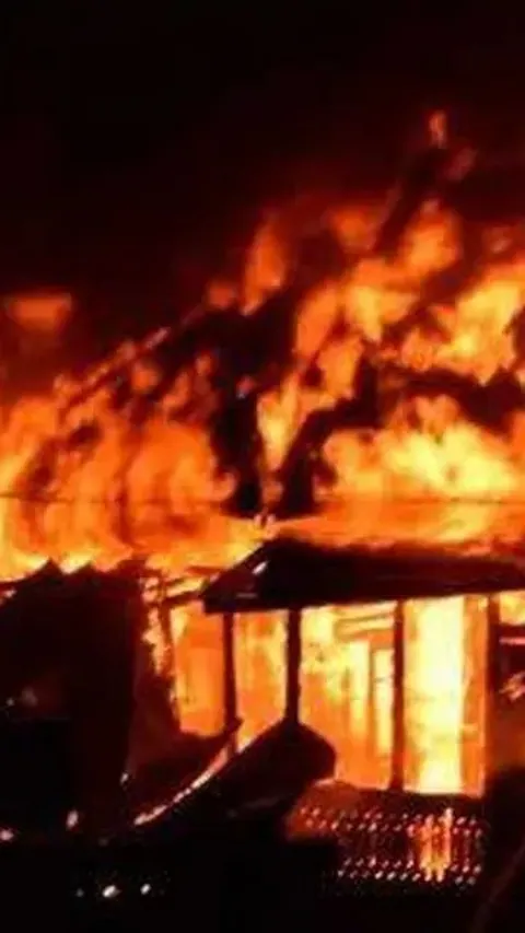 Kebakaran Hanguskan 160 Los di Pasar Sadang Serang Bandung, Kerugian Ditaksir Ratusan Juta