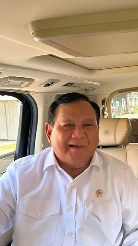 Prabowo Pimpin Sertijab Rektor Unhan