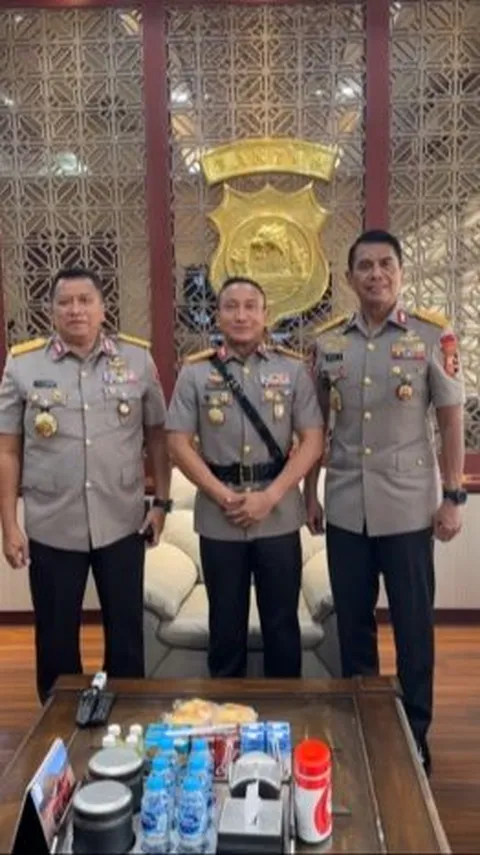 Momen Bintang 1 Dikunjungi Para Senior Komjen Polri, Ada Sosok Jenderal 