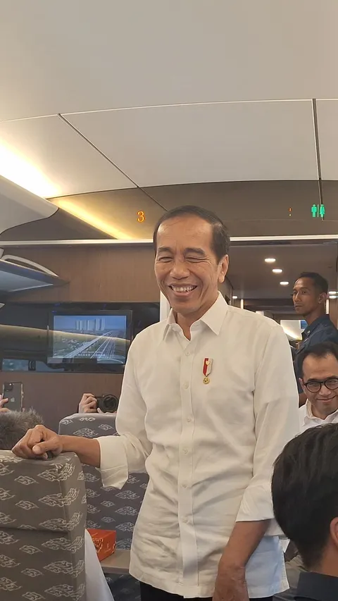 Jokowi Tak Ingin Buru-Buru Operasikan Kereta Cepat: Jangan Pikir Saya Mengejar-ngejar