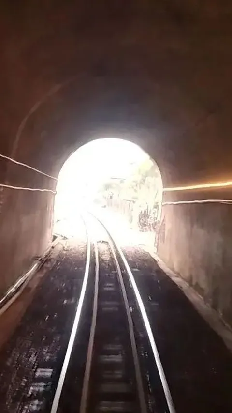 Sejarah Terowongan Mrawan Jember, Salah Satu Terowongan Kereta Api Terpanjang di Indonesia