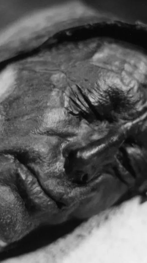 Mumi Berusia 2.400 Tahun Ini Jadi Korban Tumbal, Makanan Terakhir yang Dikonsumsinya Sebelum Mati Terungkap