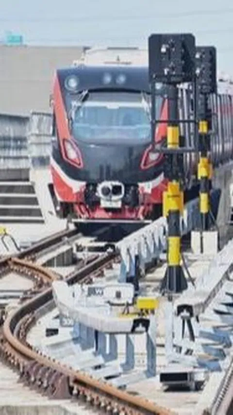 Penumpang LRT Jabodebek Terus Meningkat, SIG Pastikan Konstruksinya Kokoh