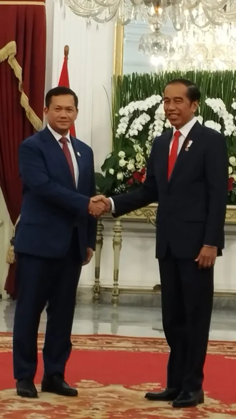 Jokowi Bertemu PM Kamboja, Bahas Rencana RI Impor Beras 250.000 Ton
