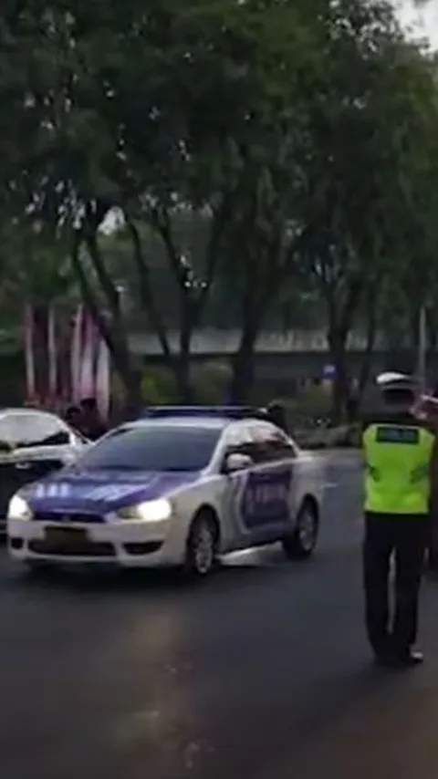 VIDEO: Fakta Mobil Patwal Polisi Bahayakan Iring Iringan KTT ASEAN, Dimaki Komandan dan Disanksi
