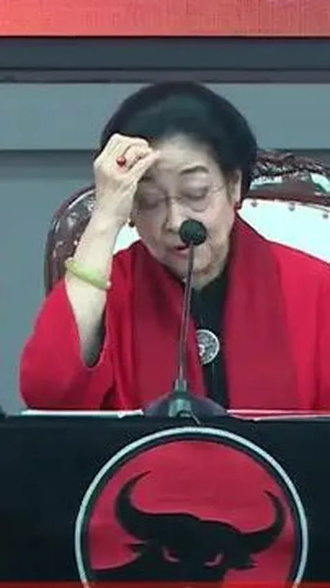 VIDEO: Megawati Tepok Jidat, Nilai Prajurit TNI Mulai 