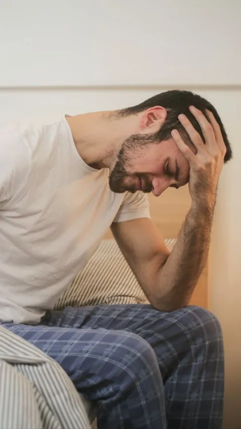 7 Penyebab Kepala Terasa Berat, Begini Cara Mengatasinya