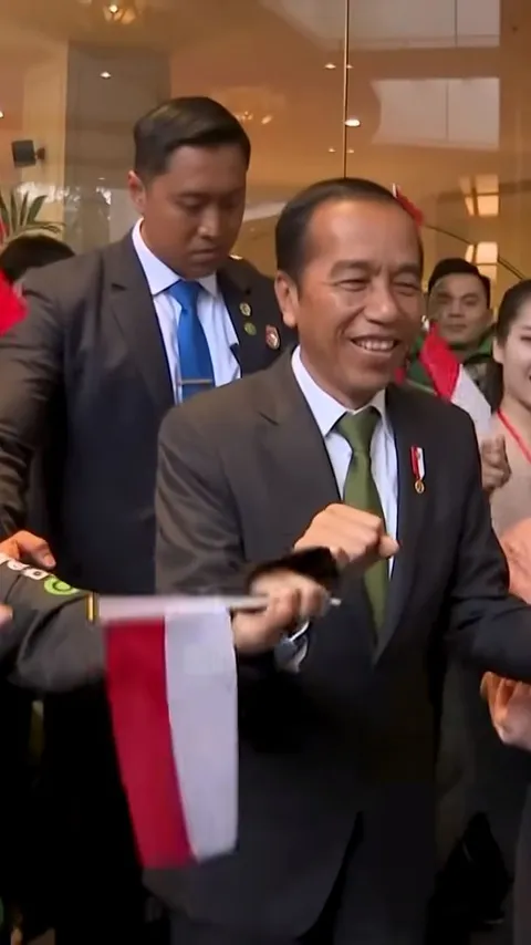 Jokowi: Vietnam Sepakat Kerja Sama di Bidang Transisi Energi dan Ekonomi Digital