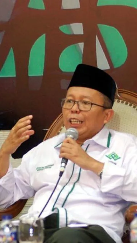 Arsul Sani Bacakan Sumpah Hakim Konstitusi di Depan Jokowi Hari Ini