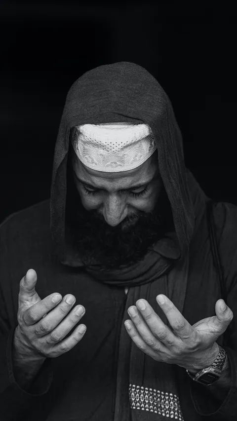 Bacaan Doa Setelah Tahajud Arab, Latin dan Artinya