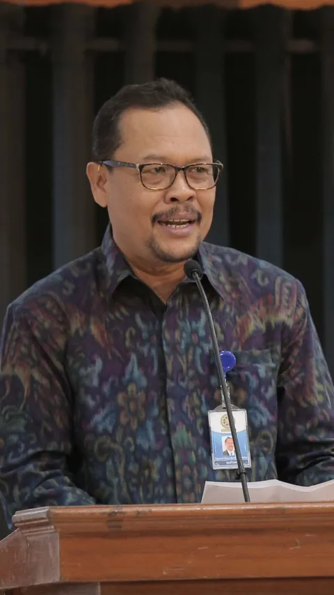 Rektor Unud:  Pungutan Wisman Harus Tingkatkan Kualitas Pariwisata Bali