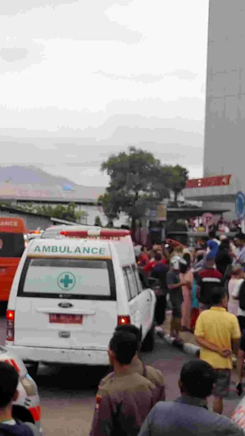 Tidak Ada Korban Jiwa Buntut Ledakan di Semen Padang Hospital, 102 Pasien Dievakuasi
