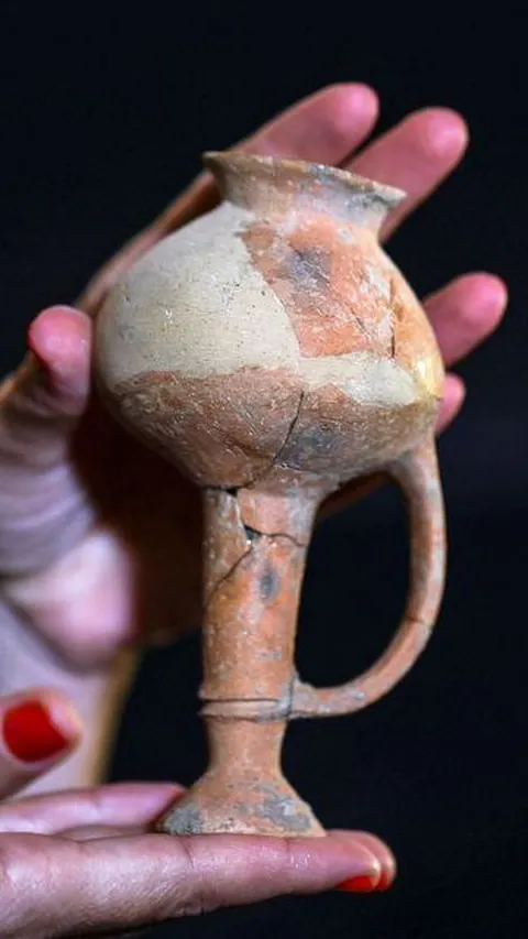 Arkeolog Temukan Bukti Opium Dipakai untuk Bangkitkan Arwah 3.400 Tahun Lalu